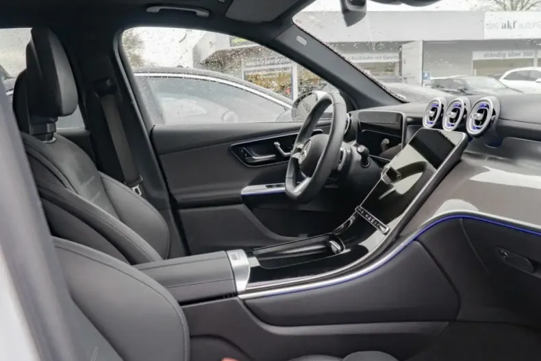 Mercedes-Benz GLC 300 din 2024 cu 18.782 km - oferta MER161707 - foto 7