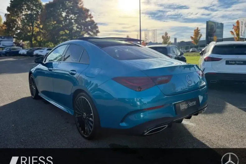 Mercedes-Benz CLA 200 din 2024 cu 15.984 km - oferta MER161710 - foto 7