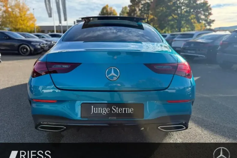 Mercedes-Benz CLA 200 din 2024 cu 15.984 km - oferta MER161710 - foto 8