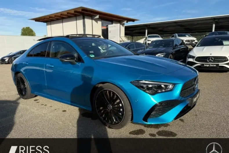 Mercedes-Benz CLA 200 din 2024 cu 15.984 km - oferta MER161710 - foto 11