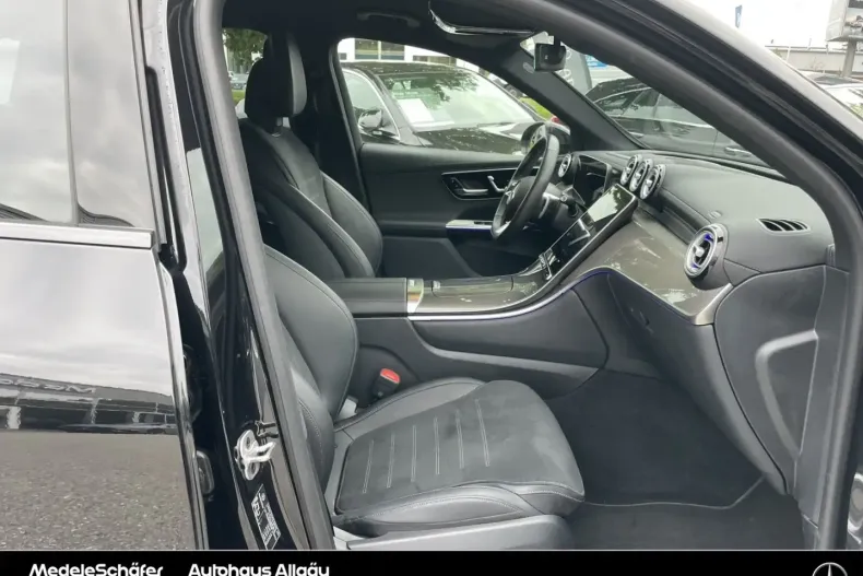 Mercedes-Benz GLC 300 din 2024 cu 31.124 km - oferta MER161712 - foto 9