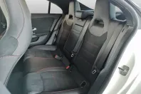 Mercedes-Benz CLA 180 din 2024 cu 8.768 km - oferta MER161715 - foto 15