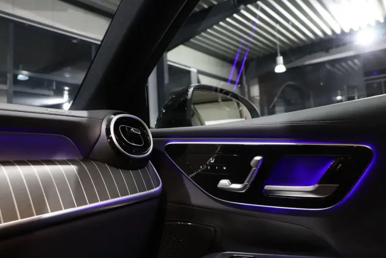 Mercedes-Benz GLC 300 din 2023 cu 27.000 km - oferta MER161717 - foto 14