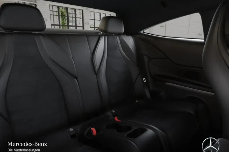 Mercedes-Benz CLE 200 din 2024 cu 13.613 km - oferta MER161718 - foto 10