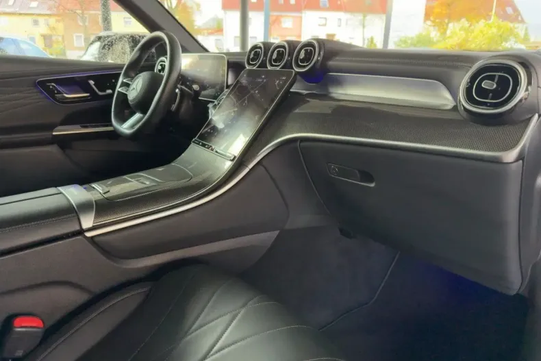 Mercedes-Benz GLC 200 din 2024 cu 37.771 km - oferta MER161723 - foto 20