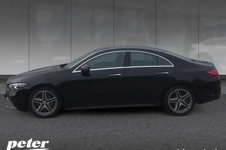 Mercedes-Benz CLA 200 din 2024 cu 17.200 km - oferta MER161725 - foto 2