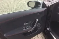 Mercedes-Benz CLA 200 din 2024 cu 17.200 km - oferta MER161725 - foto 7