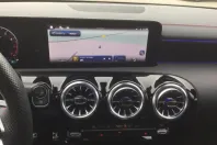 Mercedes-Benz CLA 200 din 2024 cu 17.200 km - oferta MER161725 - foto 10