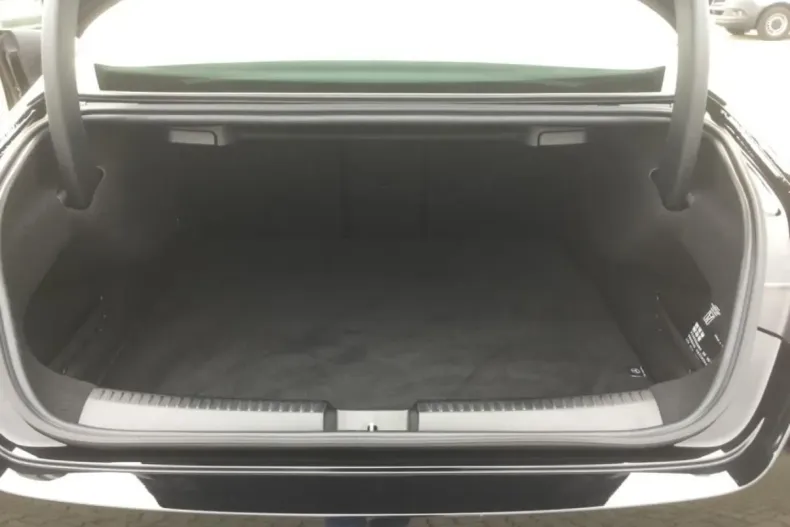 Mercedes-Benz CLA 200 din 2024 cu 17.200 km - oferta MER161725 - foto 16