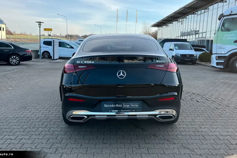 Mercedes-Benz GLC 450 din 2023 cu 10.779 km - oferta MER161726 - foto 5