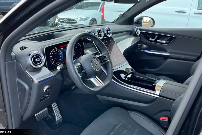 Mercedes-Benz GLC 450 din 2023 cu 10.779 km - oferta MER161726 - foto 9