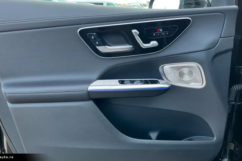 Mercedes-Benz GLC 450 din 2023 cu 10.779 km - oferta MER161726 - foto 13