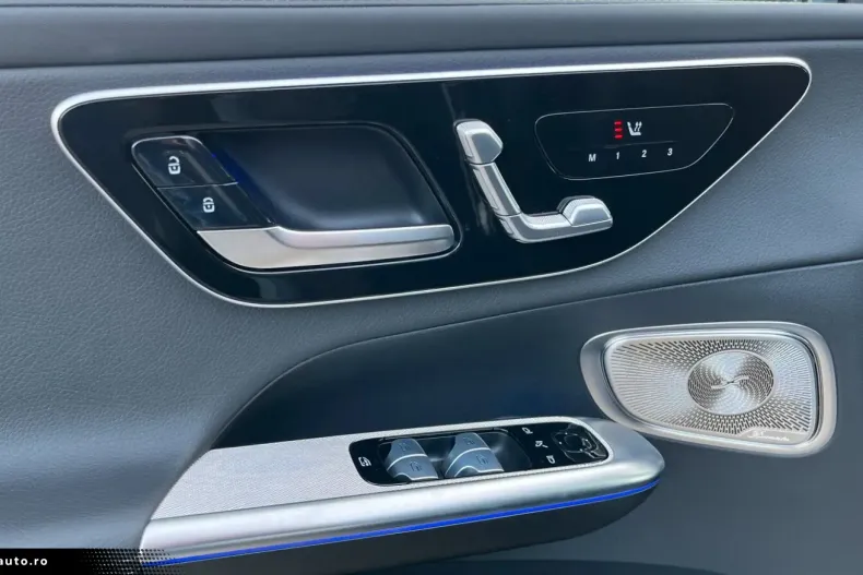 Mercedes-Benz GLC 450 din 2023 cu 10.779 km - oferta MER161726 - foto 14