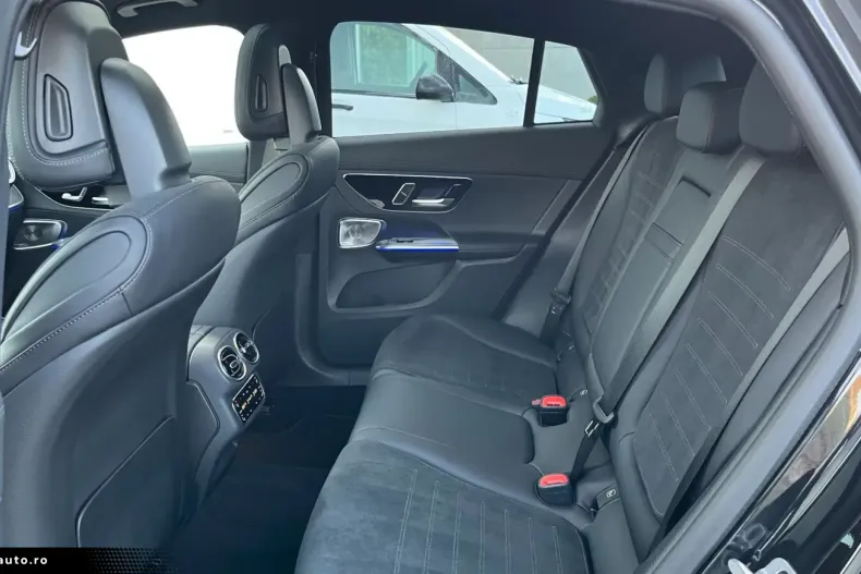 Mercedes-Benz GLC 450 din 2023 cu 10.779 km - oferta MER161726 - foto 16