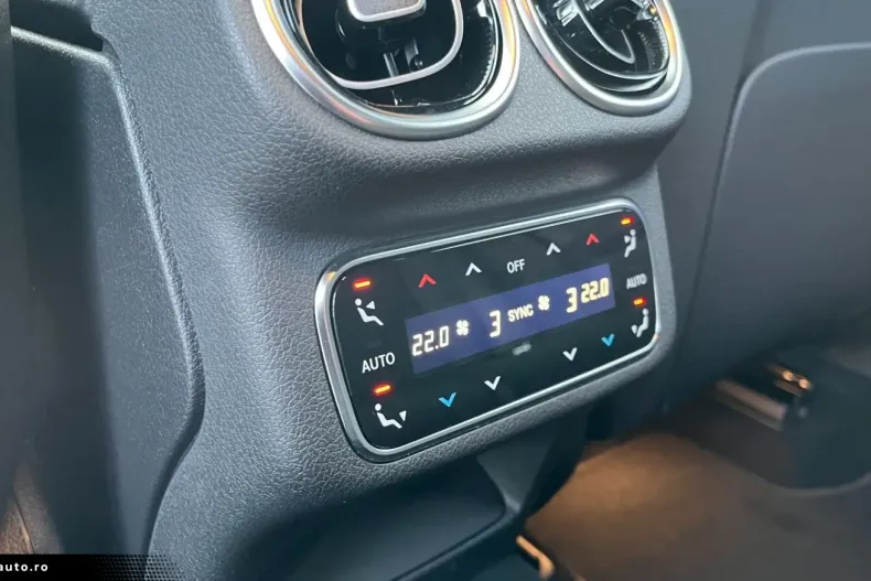 Mercedes-Benz GLC 450 din 2023 cu 10.779 km - oferta MER161726 - foto 18