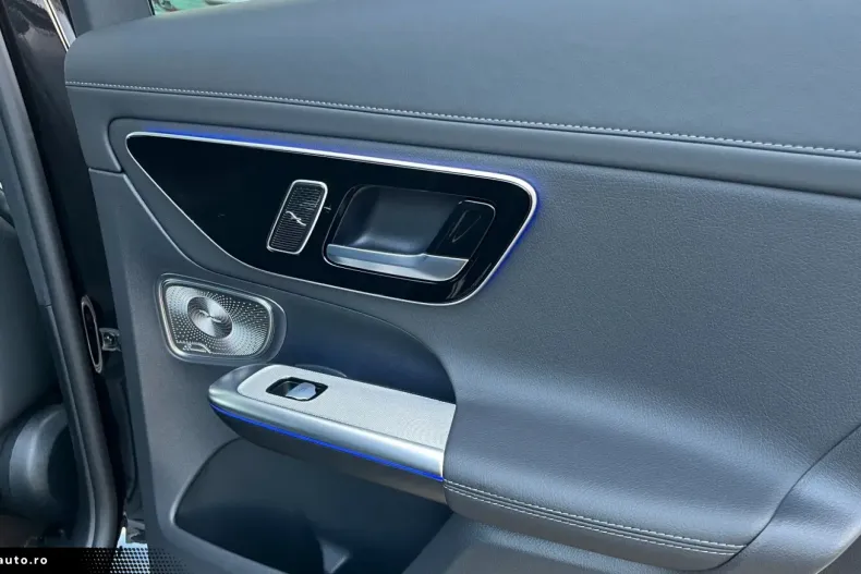 Mercedes-Benz GLC 450 din 2023 cu 10.779 km - oferta MER161726 - foto 25