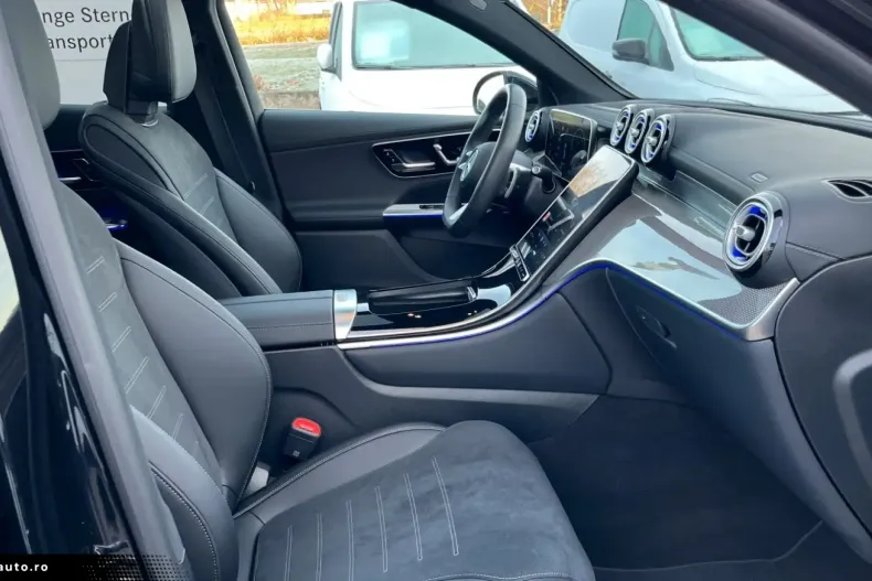 Mercedes-Benz GLC 450 din 2023 cu 10.779 km - oferta MER161726 - foto 30