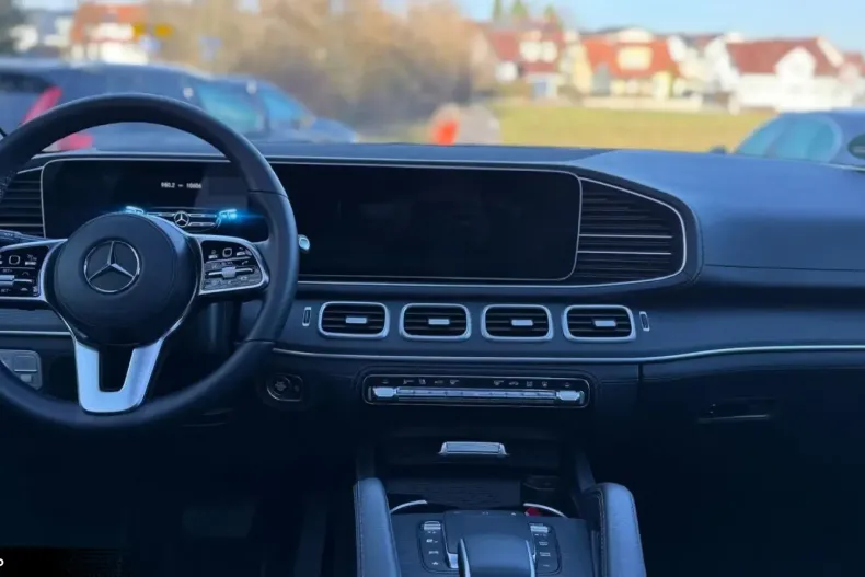 Mercedes-Benz GLE 400 din 2024 cu 10.605 km - oferta MER161730 - foto 25