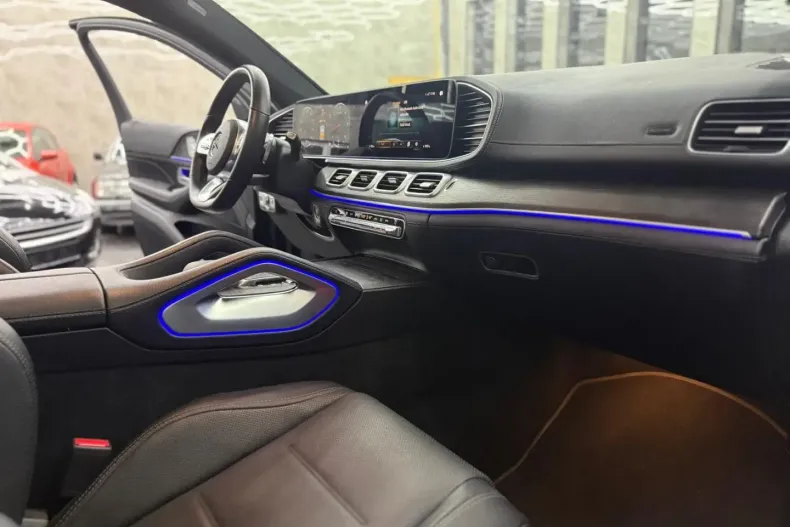 Mercedes-Benz GLE 400 din 2023 cu 24.000 km - oferta MER161731 - foto 27