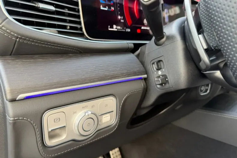 Mercedes-Benz GLE 63 AMG din 2024 cu 13.500 km - oferta MER161732 - foto 21