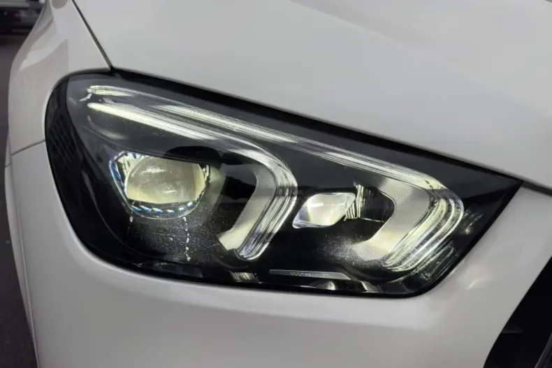 Mercedes-Benz GLE 63 AMG din 2022 cu 19.564 km - oferta MER161737 - foto 10