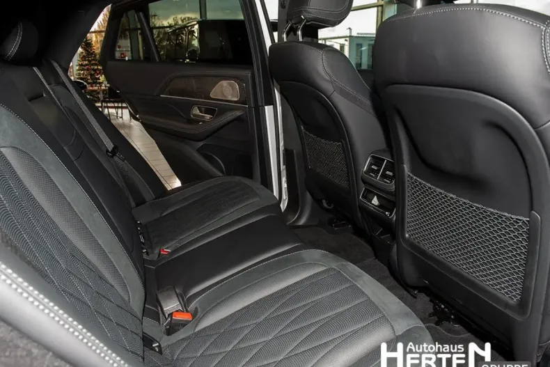 Mercedes-Benz GLE 63 AMG din 2023 cu 16.695 km - oferta MER161743 - foto 17