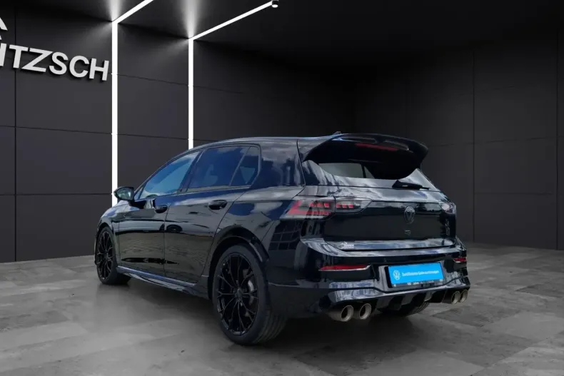 Volkswagen Golf din 2024 cu 18.500 km - oferta VOL161746 - foto 3