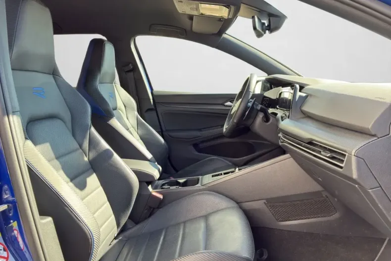 Volkswagen Golf din 2022 cu 72.670 km - oferta VOL161748 - foto 4