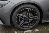 Mercedes-Benz CLA 200 din 2024 cu 19.987 km - oferta MER161755 - foto 2