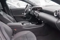 Mercedes-Benz CLA 200 din 2024 cu 19.987 km - oferta MER161755 - foto 6