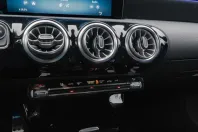 Mercedes-Benz CLA 200 din 2024 cu 19.987 km - oferta MER161755 - foto 15