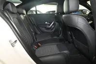 Mercedes-Benz CLA 180 din 2024 cu 11.600 km - oferta MER161757 - foto 4