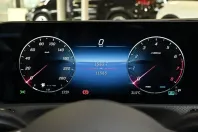 Mercedes-Benz CLA 180 din 2024 cu 11.600 km - oferta MER161757 - foto 13