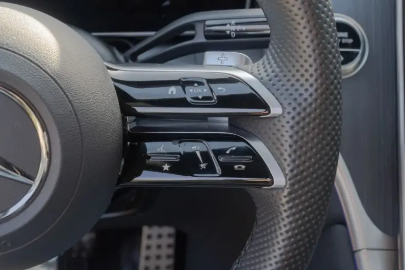 Mercedes-Benz GLC 200 din 2024 cu 20.404 km - oferta MER161758 - foto 13