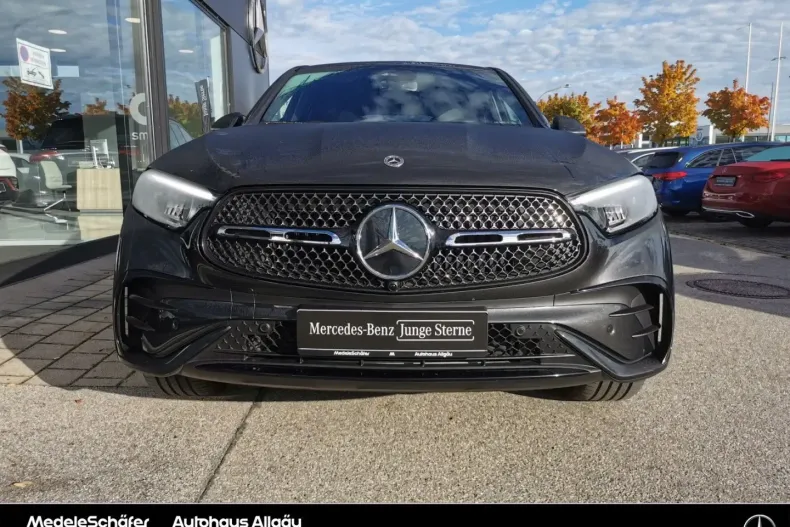 Mercedes-Benz GLC 200 din 2024 cu 19.410 km - oferta MER161759 - foto 9