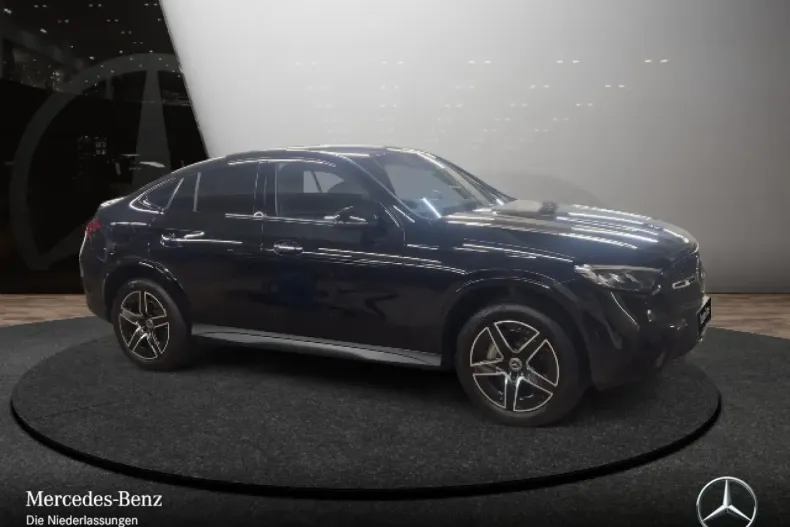 Mercedes-Benz GLC 300 din 2023 cu 18.861 km - oferta MER161760 - foto 3