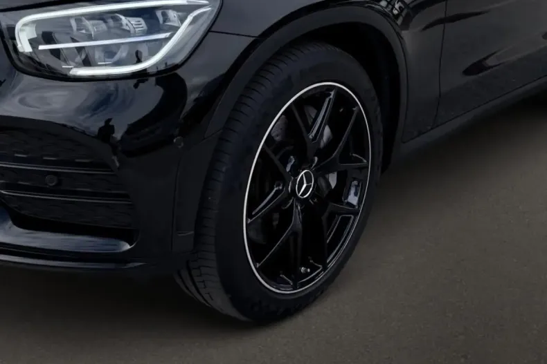 Mercedes-Benz GLC 400 din 2023 cu 43.427 km - oferta MER161761 - foto 6