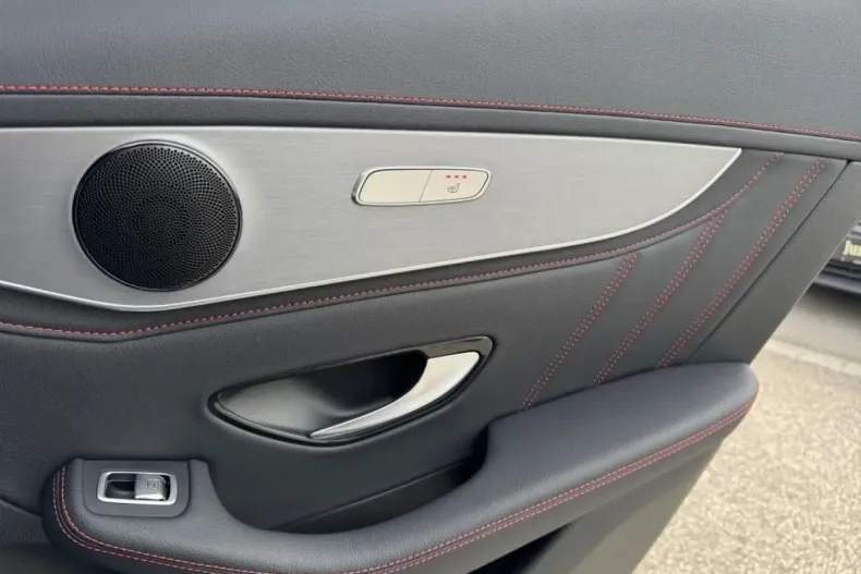 Mercedes-Benz GLC 400 din 2023 cu 43.427 km - oferta MER161761 - foto 20