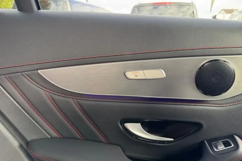 Mercedes-Benz GLC 400 din 2023 cu 43.427 km - oferta MER161761 - foto 21