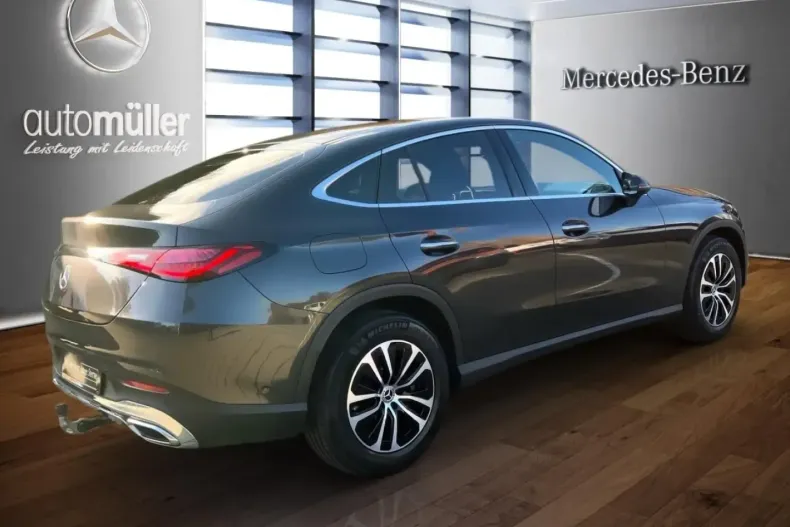 Mercedes-Benz GLC 200 din 2024 cu 8.881 km - oferta MER161762 - foto 9