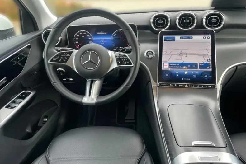 Mercedes-Benz GLC 300 din 2024 cu 40.131 km - oferta MER161764 - foto 9