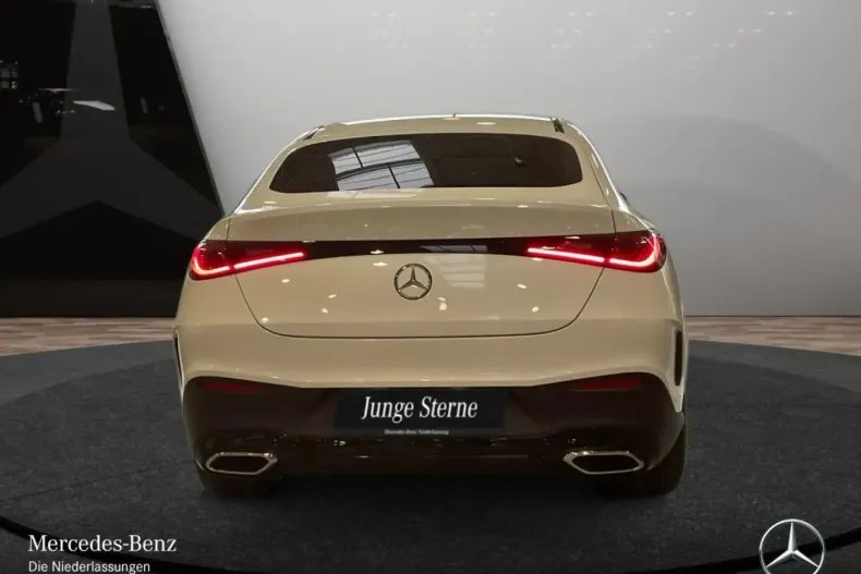 Mercedes-Benz GLC 200 din 2024 cu 17.708 km - oferta MER161766 - foto 6