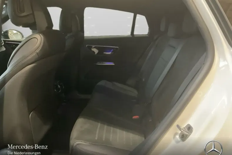 Mercedes-Benz GLC 200 din 2024 cu 17.708 km - oferta MER161766 - foto 9