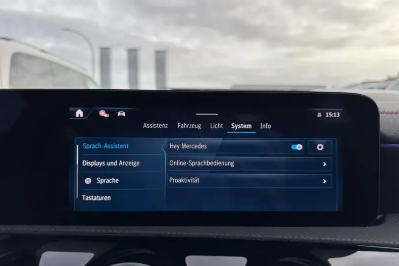 Mercedes-Benz CLA 200 din 2024 cu 18.980 km - oferta MER161767 - foto 22