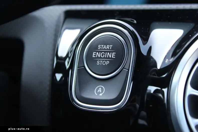 Mercedes-Benz CLA 200 din 2024 cu 26.309 km - oferta MER161769 - foto 17