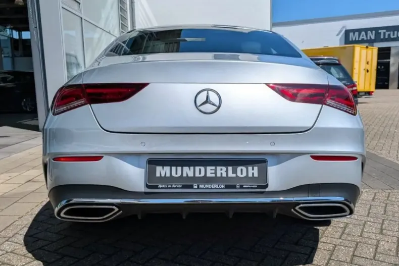 Mercedes-Benz CLA 180 din 2023 cu 25.946 km - oferta MER161771 - foto 19