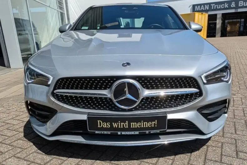 Mercedes-Benz CLA 180 din 2023 cu 25.946 km - oferta MER161771 - foto 21