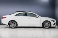 Mercedes-Benz CLA 180 din 2024 cu 3.644 km - oferta MER161772 - foto 4