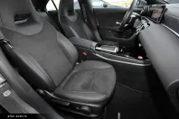 Mercedes-Benz CLA 180 din 2024 cu 25.480 km - oferta MER161773 - foto 4