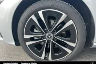 Mercedes-Benz CLA 200 din 2023 cu 3.779 km - oferta MER161774 - foto 12